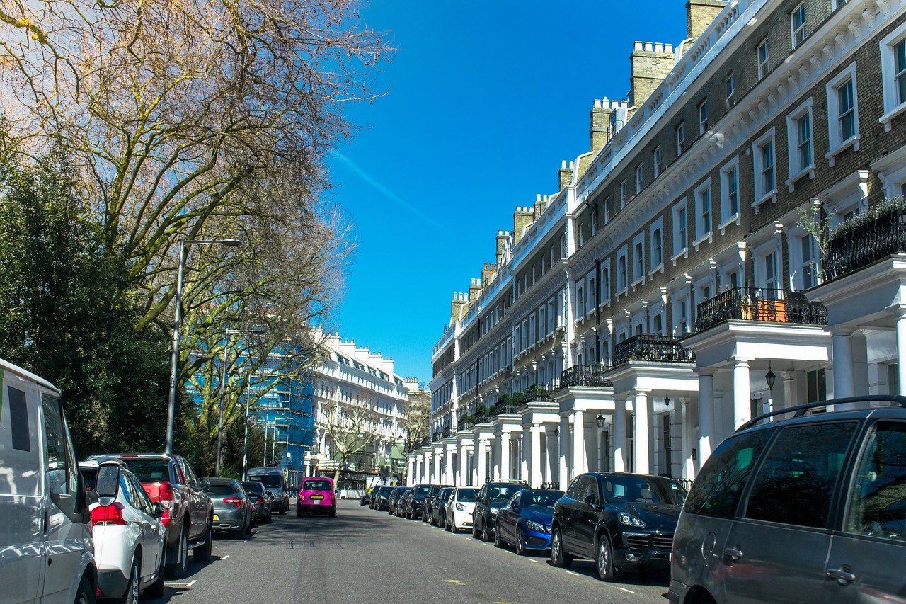 The Dangers of Storing Rubbish, Too Long in London Homes
